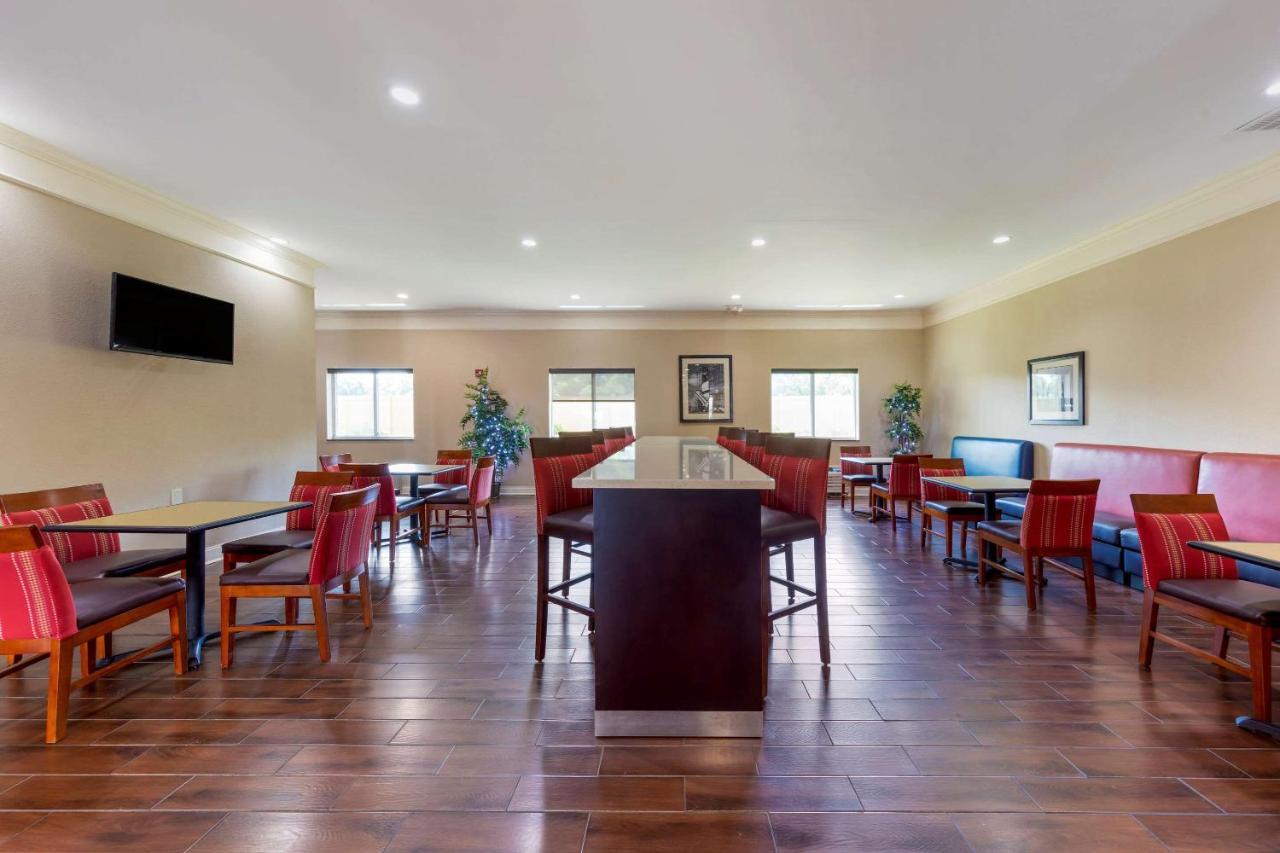 Comfort Inn Near University Хънтсвил Екстериор снимка