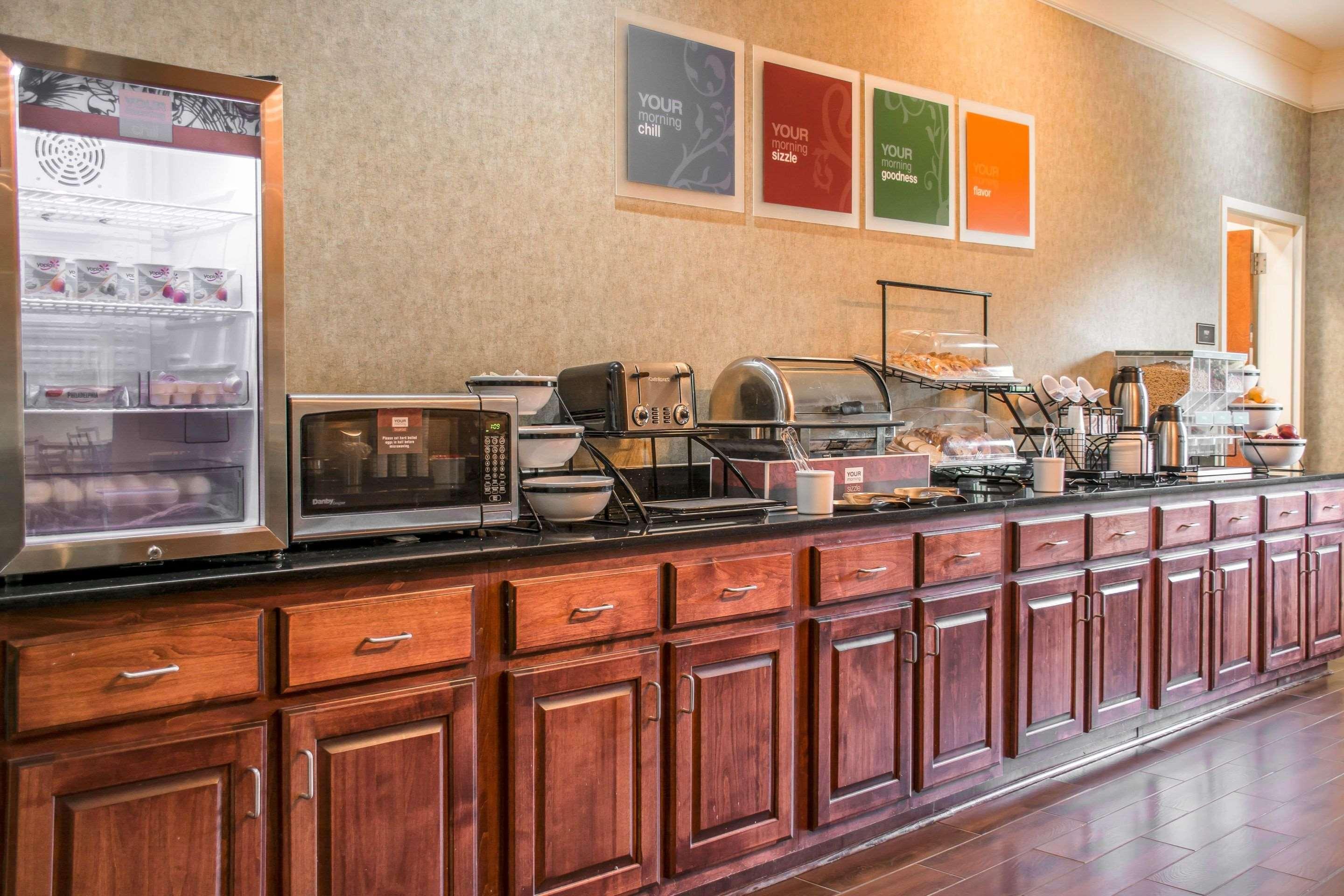 Comfort Inn Near University Хънтсвил Екстериор снимка